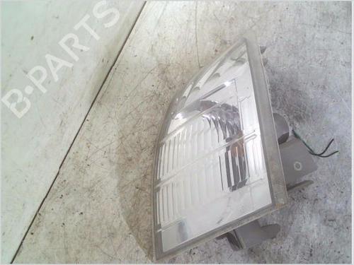 Used Left front indicator NISSAN X-TRAIL I (T30) 2.2 Di 4x4 (114 hp) 27477251