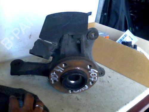 Right front steering knuckle PEUGEOT 407 (6D_) 2.0 HDi 135 (6DRHRH, 6DRHRE, 6DRHRG, 6DRHRJ) | BP26108426M26 