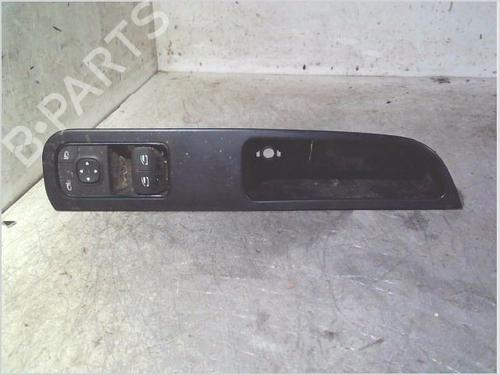 switch-mercedes-benz-sprinter-35-t-van-b907-b910-2018-40047224 main image