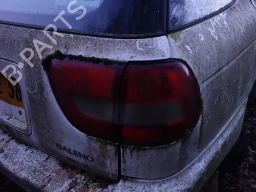 Fanale posteriore destro Fanale posteriore destro SUZUKI BALENO Estate (EG) 1.6 i 16V (SY416) (98 hp) 36222224 36222224