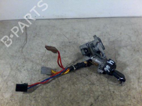 Used Ignition barrel PEUGEOT 406 (8B) 2.1 TD 12V (109 hp) 26068456