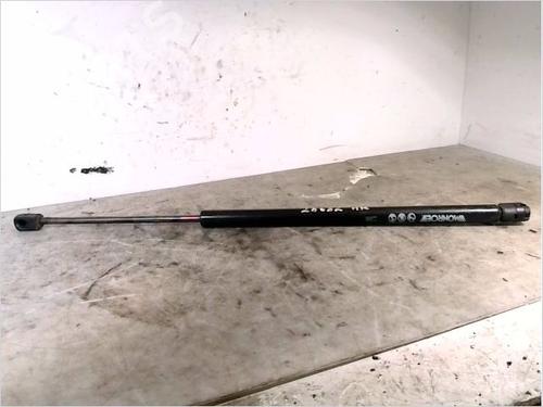 Used Tailgate lift support RENAULT SCÉNIC II (JM0/1_) 1.9 dCi (125 hp) 26106544