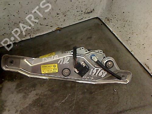 Essuie-glace moteur arrière VW POLO III (6N1) 60 1.4 (60 hp) 29540213
