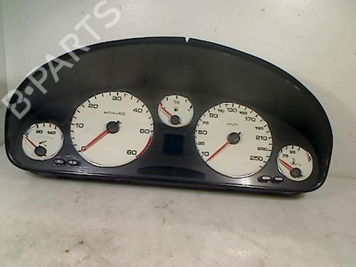 Used Instrument cluster PEUGEOT 607 (9D, 9U) 2.2 HDi (133 hp) 26101834
