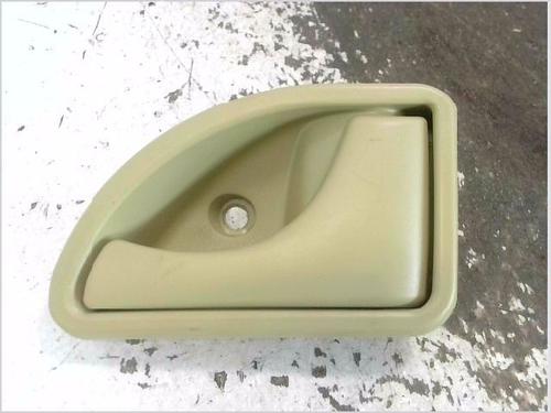 Used Front right interior door handle Front right interior door handle 39531768 39531768