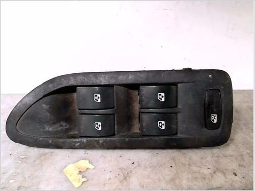 Used Switch RENAULT LAGUNA II (BG0/1_) 1.9 dCi (BG08, BG0G) (120 hp) 26103843