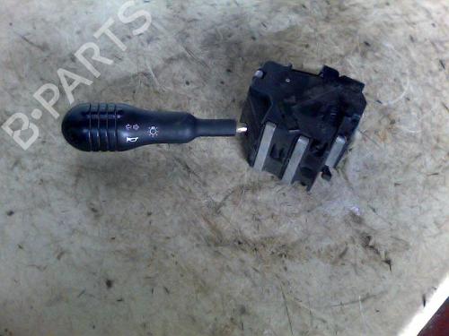 Used Headlight switch RENAULT TWINGO I (C06_) 1.2 (C063, C064) (55 hp) 26061013