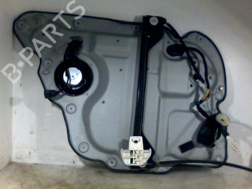 Rudehejsemekanisme Højre bagtil VW TOURAN (1T1, 1T2) 2.0 TDI 16V (140 hp) 26089903