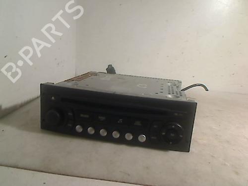 Used Radio CITROËN C3 I (FC_, FN_) 1.4 i (73 hp) 26094241