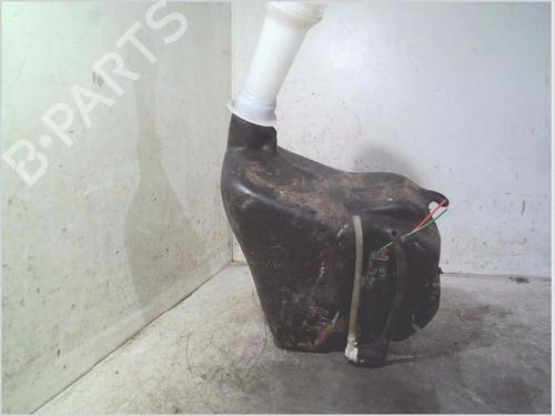 Used Windscreen washer tank Windscreen washer tank CITROËN SAXO (S0, S1) 1.1 X, SX (60 hp) 33338341 33338341