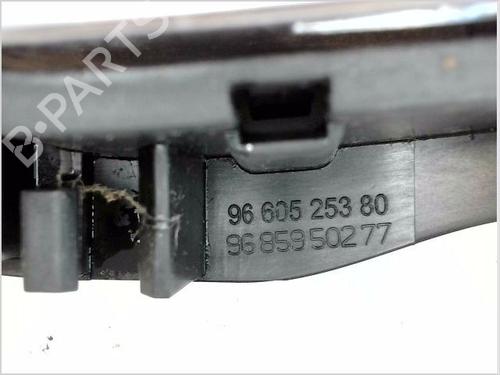Front right interior door handle CITROËN C4 II (NC_) 1.6 HDi 110 | BP27096754I14 