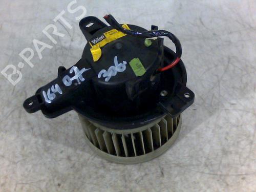Used Heater blower motor PEUGEOT 306 Hatchback (7A, 7C, N3, N5) 1.9 D (69 hp) 26070755