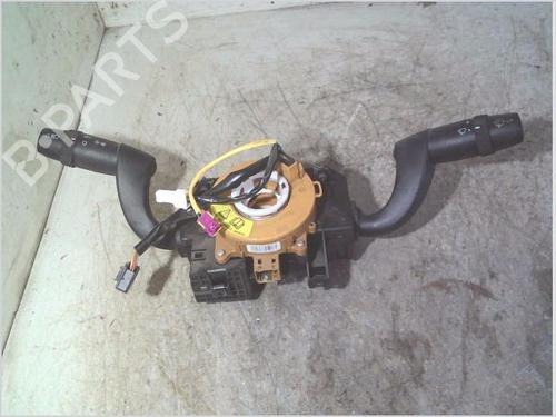 Licht + Raw Schakelaar Licht + Raw Schakelaar PEUGEOT BOXER Van 2.2 HDi 110 (110 hp) 36156776 36156776