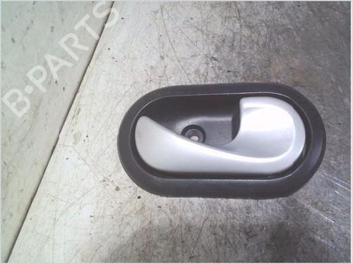 Maniglia interna anteriore destra DACIA LOGAN MCV (KS_) 1.6 (KS0B, KS0D, KS0F) (87 hp) 31946373