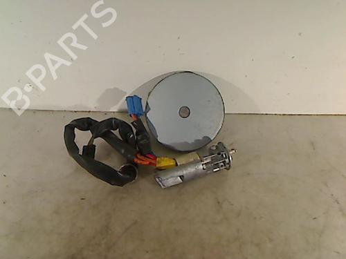 Used Ignition barrel PEUGEOT 206 Hatchback (2A/C) 1.4 i (75 hp) 26091145