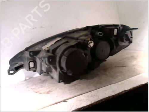 Right headlight PEUGEOT 807 (EB_) 2.0 HDi | BP26105707C29 