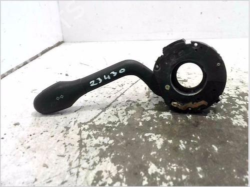 Schakelaar VW POLO (6N2) 1.4 (60 hp) 33011589