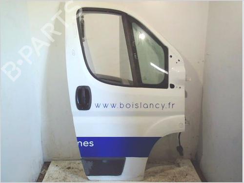 Used Right front door CITROËN JUMPER II Bus 2.2 HDi 100 (101 hp) 29473349