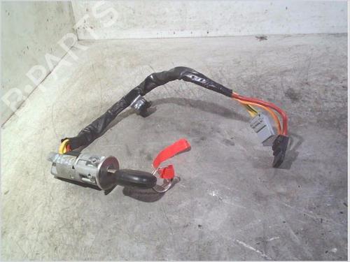 Used Ignition barrel Ignition barrel RENAULT LAGUNA I (B56_, 556_) 1.9 dCi (B56W) (107 hp) 33618999 33618999