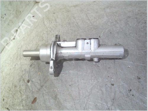 Used Brake master cylinder Brake master cylinder RENAULT TRAFIC III Bus (JG_) 2.0 dCi 145 (JGML) (145 hp) 36699576 36699576