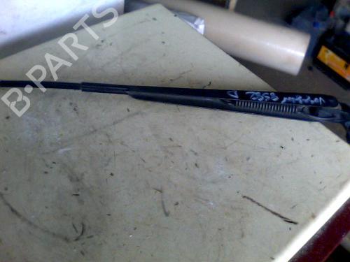 Used Front windshield wiper arm CHRYSLER VOYAGER / GRAND VOYAGER III (GS_, NS_) 2.4 i (151 hp) 26059404