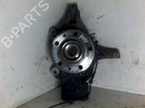 Used Left front steering knuckle RENAULT LAGUNA III Grandtour (KT0/1) 2.0 dCi (KT0M, KT0N, KT0S, KT19, KT1F) (173 hp) 26095506