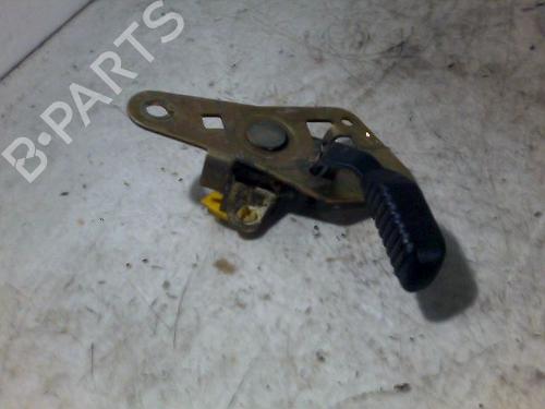 Venstre bagtil invendig håndtag RENAULT RAPID Box Body/MPV (F40_, G40_) 1.1 (F401) (45 hp) 26074309