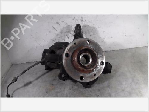 Used Right front steering knuckle CITROËN C4 CACTUS 1.6 BlueHDi 100 (99 hp) 26098156