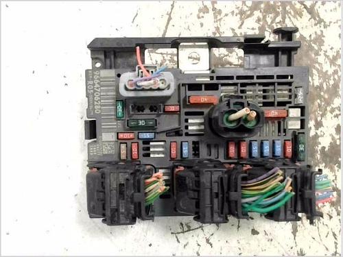 Used Fuse box CITROËN C4 I (LC_) 1.6 HDi (90 hp) 31068863