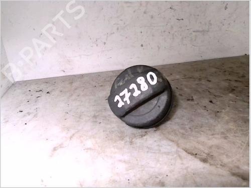 Używane Korek wlewu paliwa VW GOLF IV (1J1) 1.6 (100 hp) 26105868