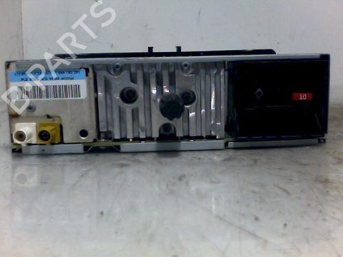 Radio RENAULT MEGANE III Hatchback (BZ0/1_, B3_) 1.9 dCi (BZ0N, BZ0J) | BP26088298E6