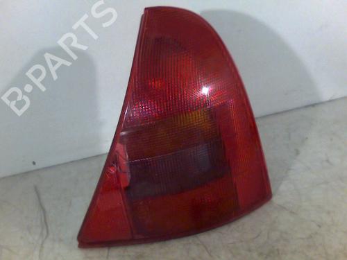 Højre baglygte RENAULT CLIO II (BB_, CB_) 1.9 D (B/CB0J) (65 hp) 26060615