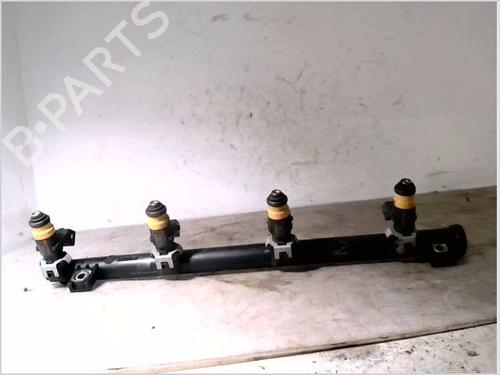 Injection rail RENAULT CLIO II (BB_, CB_) 1.4 16V (B/CB0L) | BP29482873M98 