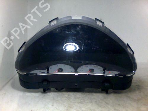 Used Display monitor PEUGEOT 206 Hatchback (2A/C) 1.4 i (75 hp) 28324245