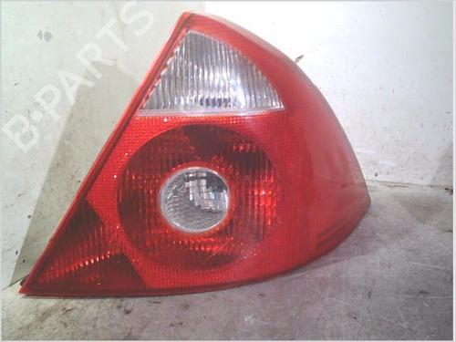 Used Right taillight Right taillight 37446563 37446563