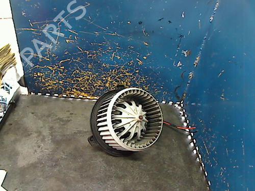 Used Heater blower motor FIAT PUNTO (176_) 60 1.2 (176AP, 176AR, 176AQ, 176BB) (60 hp) 26059624