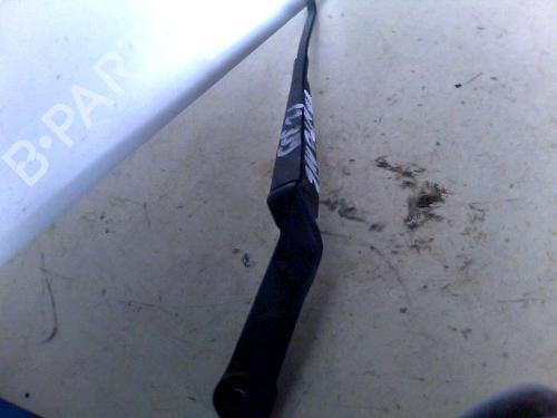 Used Front windshield wiper arm VW VENTO (1H2) 1.9 TD (75 hp) 28323112