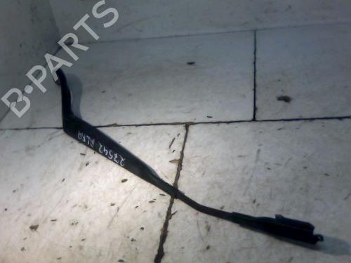 Used Front windshield wiper arm ALFA ROMEO MITO (955_) 1.6 JTDM (955AXC1B) (120 hp) 26101071