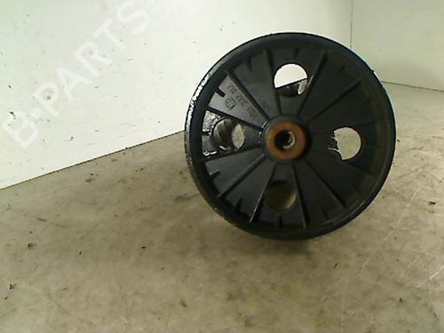 Used Steering pump VOLVO S60 I (384) D5 (185 hp) 26085639