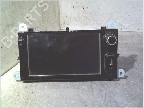 Used Radio Radio RENAULT CLIO IV (BH_) 1.2 16V (73 hp) 40023314 40023314