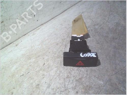 Used Warning switch NISSAN X-TRAIL II (T31) 2.0 dCi 4x4 (150 hp) 32115082