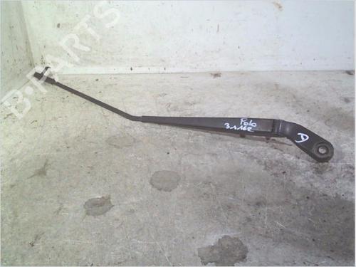 Ruitenwisserarm voor VW POLO IV (9N_, 9A_) 1.4 16V (75 hp) 33054605