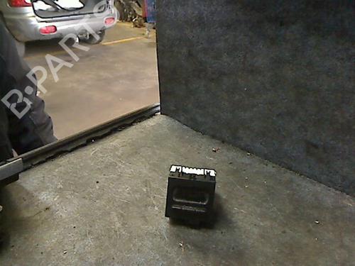 Used Display monitor RENAULT MEGANE Scenic (JA0/1_) 1.9 dT (JA0K, JA0Y) (90 hp) 26603601