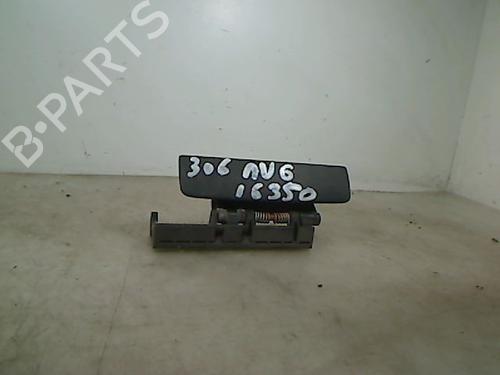 Used Front left exterior door handle PEUGEOT 306 Hatchback (7A, 7C, N3, N5) 1.9 D (69 hp) 26094326