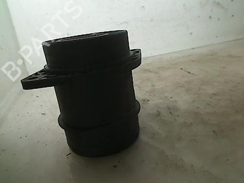 Used Mass air flow sensor Mass air flow sensor VW POLO IV (9N_, 9A_) 1.4 TDI (70 hp) 33006972 33006972