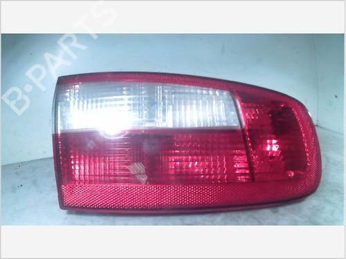 Used Left tailgate light RENAULT LAGUNA II (BG0/1_) 1.9 dCi (107 hp) 26097313