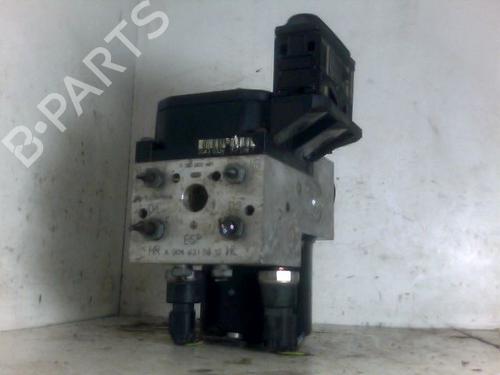 Used ABS pump MERCEDES-BENZ A-CLASS (W168) A 170 CDI (168.009, 168.109) (95 hp) 26090048