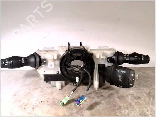 Used Steering column stalk RENAULT MEGANE III Hatchback (BZ0/1_, B3_) 1.5 dCi (106 hp) 26104225