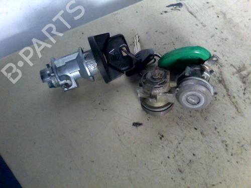 Used Ignition barrel CHRYSLER VOYAGER II (ES) 2.5 TD (118 hp) 29314335
