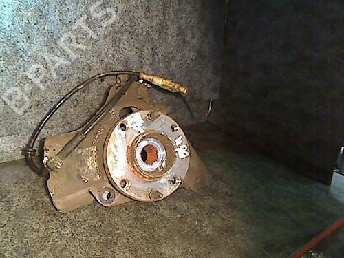 Used Right front steering knuckle FIAT PUNTO (176_) 60 1.2 (58 hp) 26057477